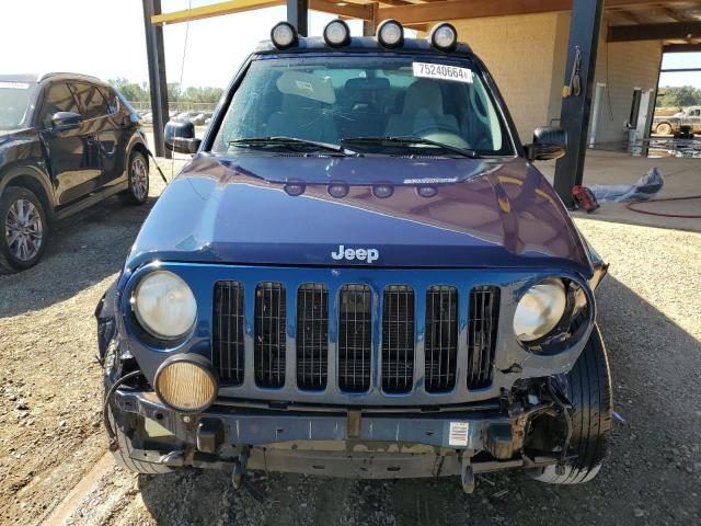 Photo 5 from auction – 2005 JEEP LIBERTY RE with VIN 1J4GL38K55W720776