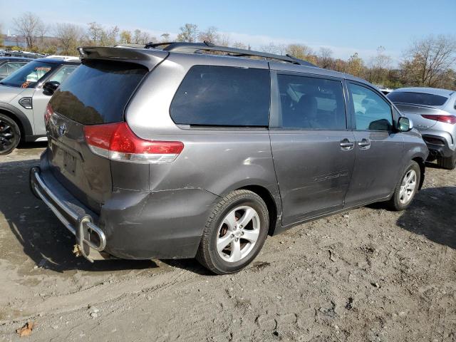 Photo 3 from auction – 2011 TOYOTA SIENNA LE with VIN 5TDKK3DC0BS125220