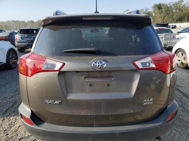 Photo 6 from auction – 2015 TOYOTA RAV4 XLE with VIN JTMRFREV3FD167033