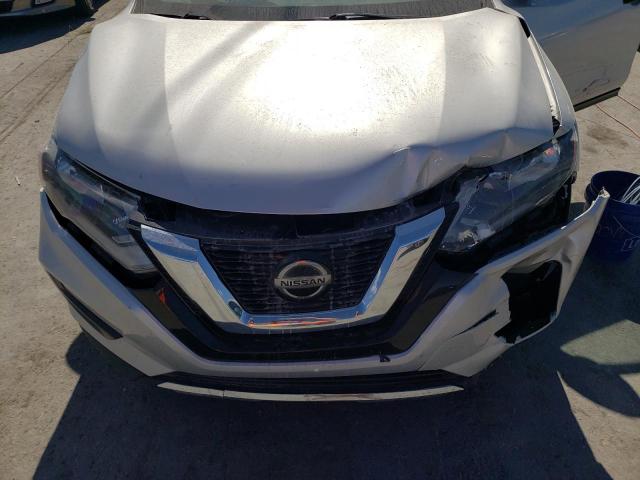 Photo 11 from auction – 2018 NISSAN ROGUE S with VIN JN8AT2MT0JW461410