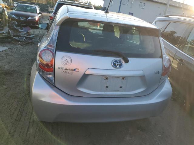 Photo 6 from auction – 2014 TOYOTA PRIUS C with VIN JTDKDTB32E1561954