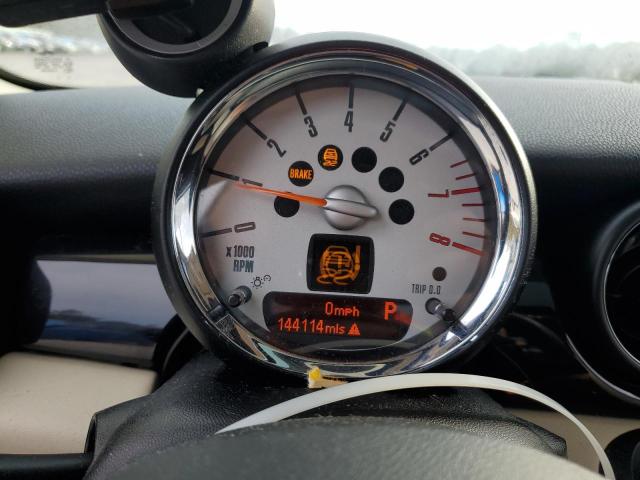 Photo 9 from auction – 2011 MINI COOPER S with VIN WMWSV3C53BTY11776