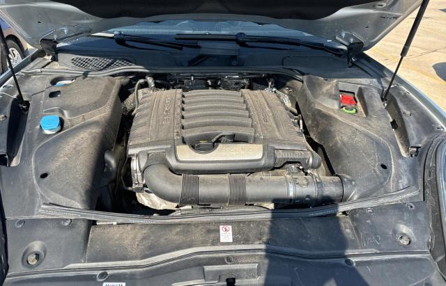 Photo 7 from auction – 2017 PORSCHE CAYENNE with VIN WP1AA2A22HKA86696