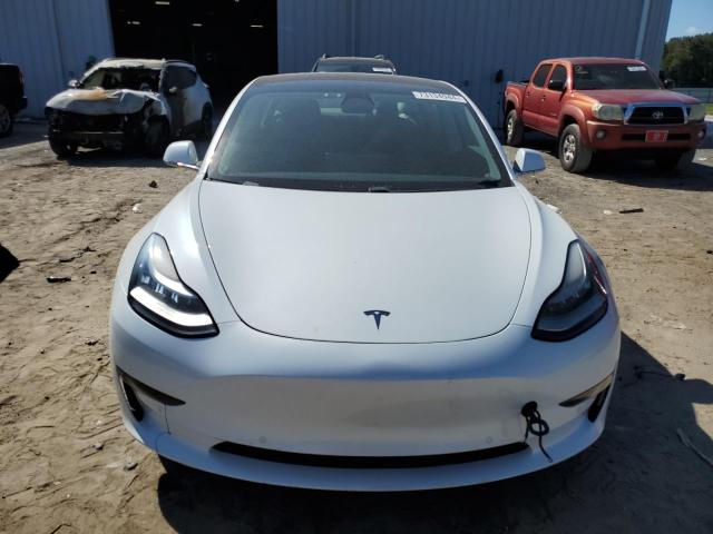 Photo 5 from auction – 2018 TESLA MODEL 3 with VIN 5YJ3E1EB0JF108572
