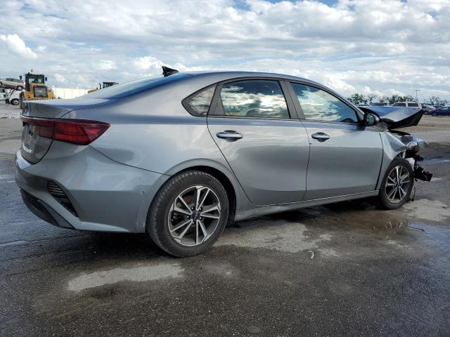 Photo 3 from auction – 2022 KIA FORTE FE with VIN 3KPF24AD3NE461575