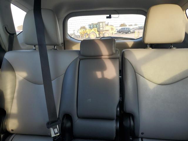 Photo 10 from auction – 2017 TOYOTA PRIUS V with VIN JTDZN3EU1HJ062843