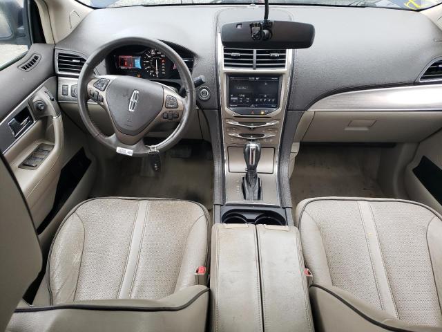 Photo 8 from auction – 2011 LINCOLN MKX with VIN 2LMDJ8JKXBBJ03635