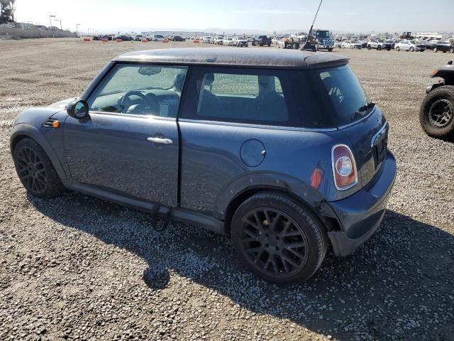 Photo 2 from auction – 2011 MINI COOPER with VIN WMWSU3C56BT182498