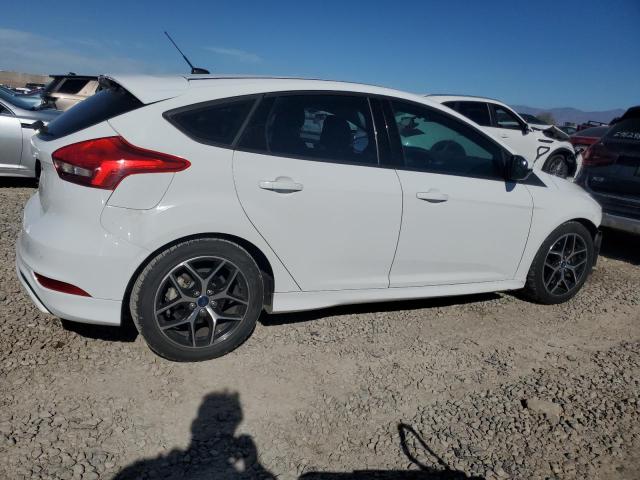 Photo 3 from auction – 2015 FORD FOCUS SE with VIN 1FADP3K25FL357913