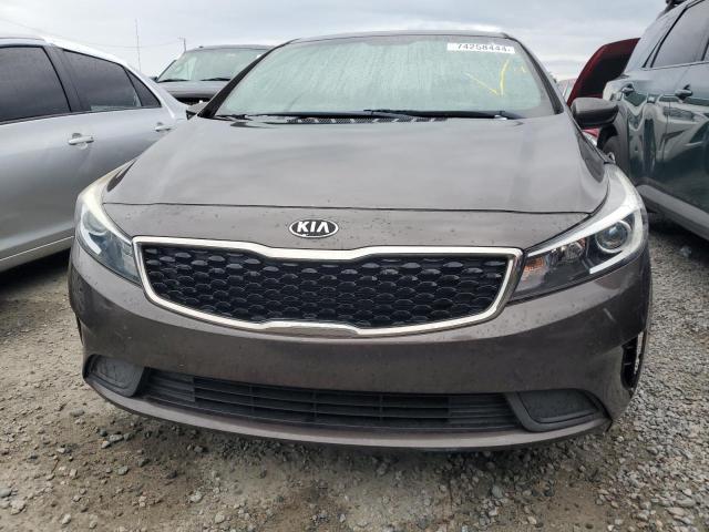 Photo 5 from auction – 2017 KIA FORTE LX with VIN 3KPFK4A71HE012684