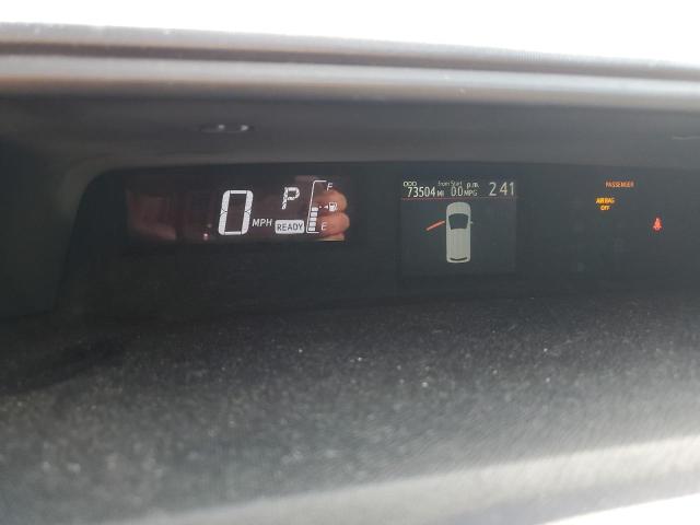Photo 9 from auction – 2015 TOYOTA PRIUS C with VIN JTDKDTB38F1584866