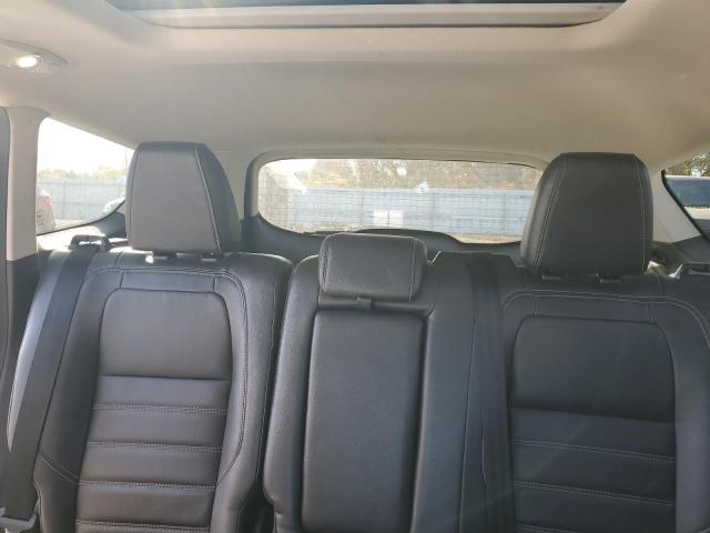 Photo 10 from auction – 2018 FORD ESCAPE SEL with VIN 1FMCU0HD2JUC93737