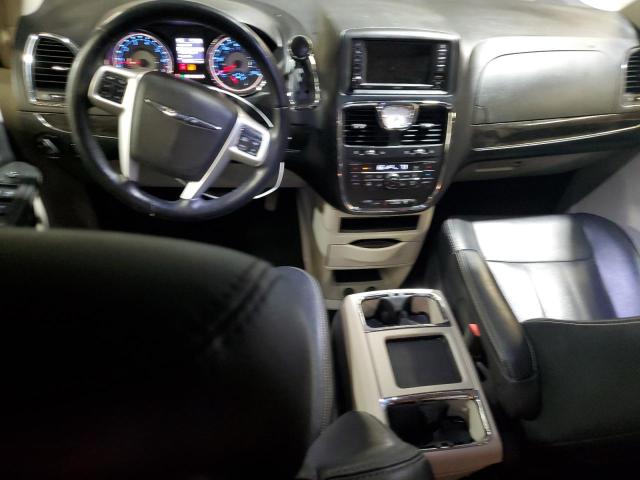 Photo 8 from auction – 2015 CHRYSLER TOWN & COU with VIN 2C4RC1CG4FR730053