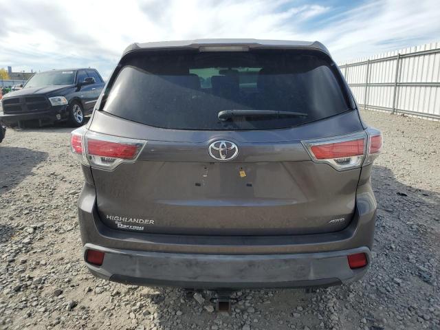 Photo 6 from auction – 2016 TOYOTA HIGHLANDER with VIN 5TDBKRFH4GS315993
