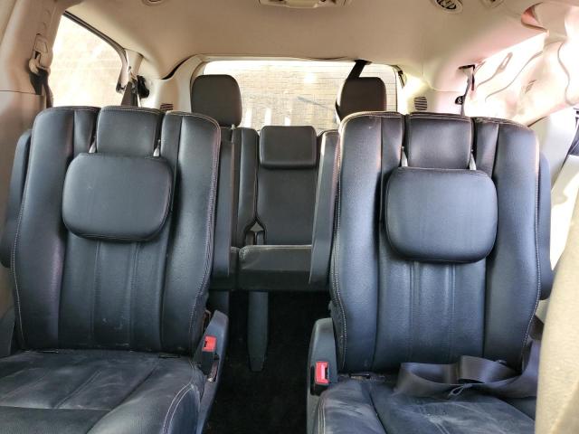 Photo 10 from auction – 2016 CHRYSLER TOWN & COU with VIN 2C4RC1BG3GR156791
