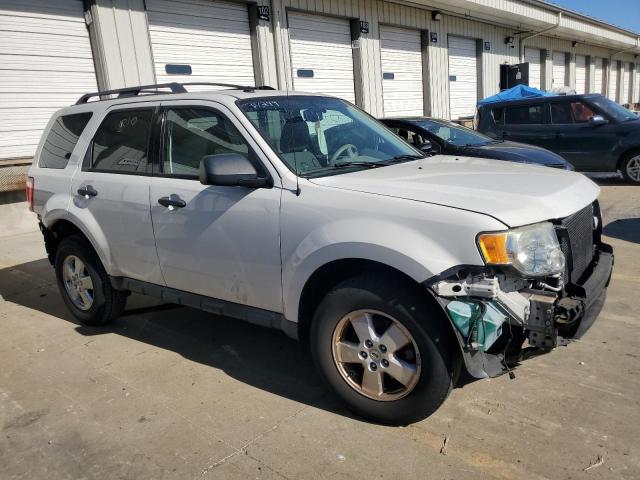 Photo 4 from auction – 2010 FORD ESCAPE XLT with VIN 1FMCU0DG7AKA29232