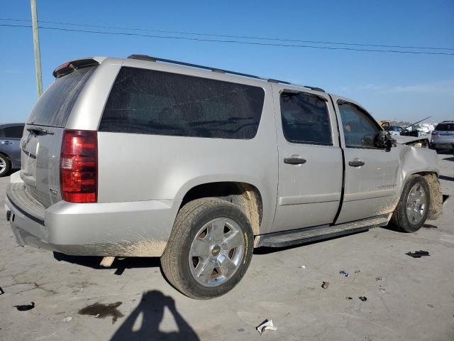 Photo 3 from auction – 2007 CHEVROLET SUBURBAN C with VIN 3GNFC16037G241031