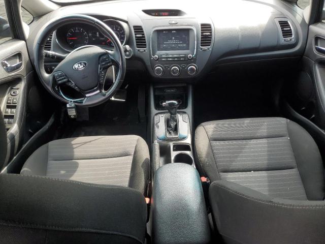 Photo 8 from auction – 2017 KIA FORTE LX with VIN 3KPFL4A72HE056920