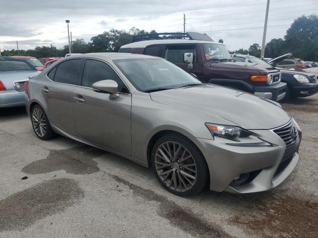 Photo 4 from auction – 2015 LEXUS IS 250 with VIN JTHCF1D27F5019667