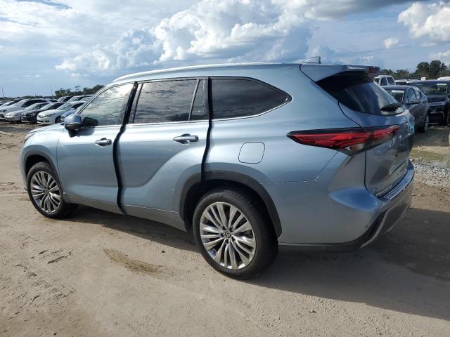 Photo 2 from auction – 2023 TOYOTA HIGHLANDER with VIN 5TDFARAH3PS021383