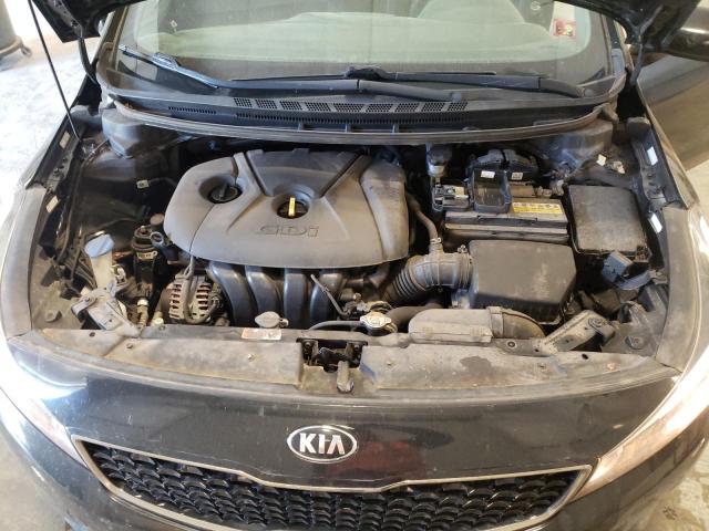 Photo 11 from auction – 2017 KIA FORTE LX with VIN KNAFK5A86H5674221