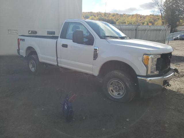 Photo 4 from auction – 2017 FORD F250 SUPER with VIN 1FTBF2B63HEE77699