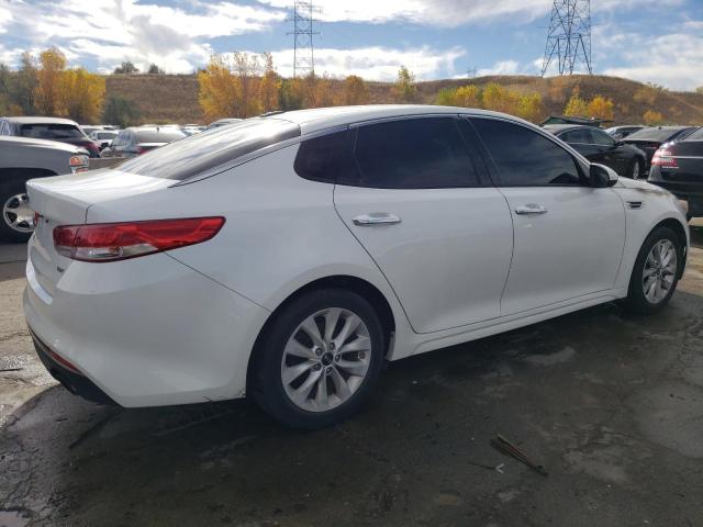 Photo 3 from auction – 2017 KIA OPTIMA EX with VIN 5XXGU4L30HG143606