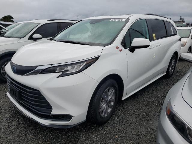 Photo 1 from auction – 2022 TOYOTA SIENNA LE with VIN 5TDBRKEC8NS087857