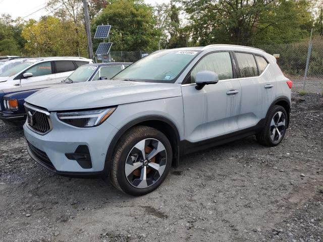 VOLVO XC40 PLUS 2024 with VIN YV4L12UE0R2303399 - Photo from auction