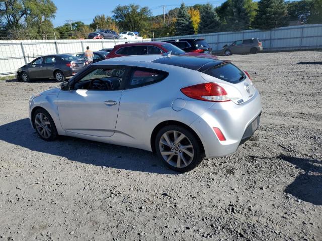 Photo 2 from auction – 2017 HYUNDAI VELOSTER with VIN KMHTC6AD9HU315095