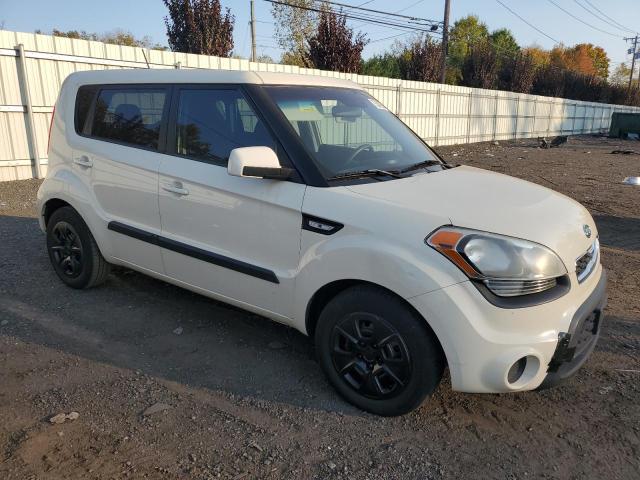 Photo 4 from auction – 2012 KIA SOUL with VIN KNDJT2A50C7461289