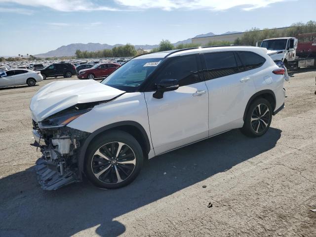 TOYOTA HIGHLANDER 2021 with VIN 5TDJZRAH1MS066711 - Photo from auction