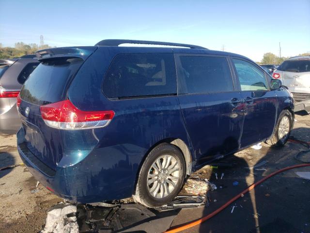 Photo 3 from auction – 2011 TOYOTA SIENNA XLE with VIN 5TDYK3DC9BS070440