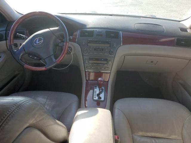 Photo 8 from auction – 2002 LEXUS ES 300 with VIN JTHBF30GX25021870