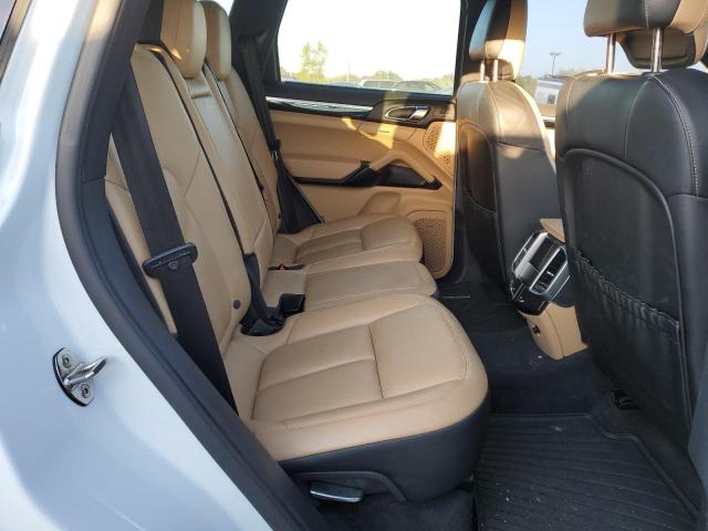 Photo 11 from auction – 2016 PORSCHE CAYENNE with VIN WP1AA2A29GLA04746
