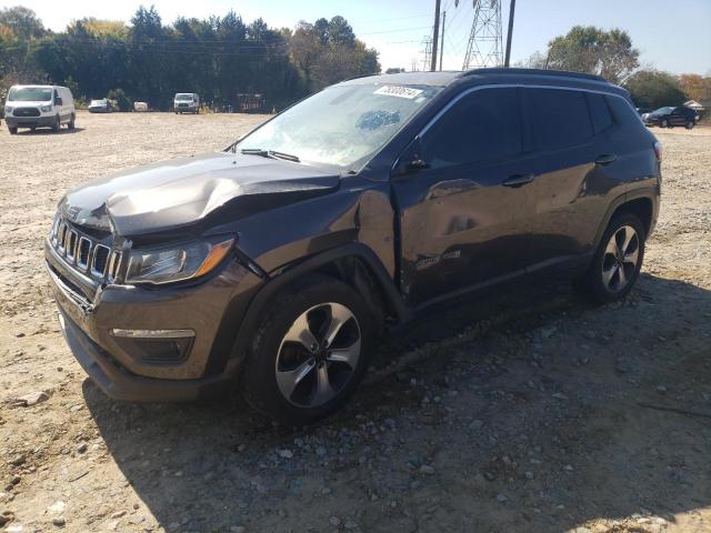 JEEP COMPASS LA 2018 with VIN 3C4NJDBB5JT101483 - Photo from auction