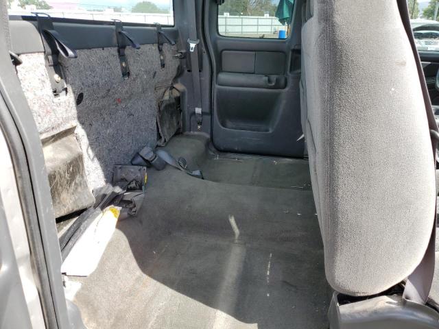 Photo 10 from auction – 2004 CHEVROLET SILVERADO with VIN 2GCEC19V541123630