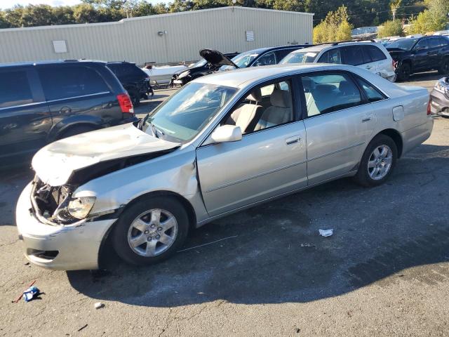 TOYOTA AVALON XL 2000 with VIN 4T1BF28B4YU020955 - Photo from auction