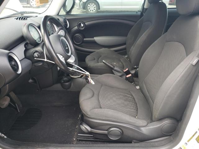 Photo 7 from auction – 2009 MINI COOPER with VIN WMWMF33599TZ21084