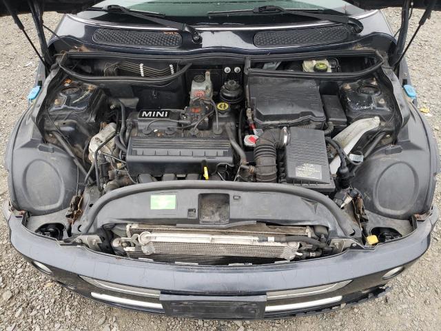 Photo 11 from auction – 2005 MINI COOPER with VIN WMWRF334X5TG10208