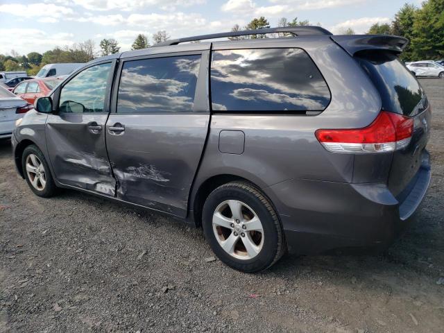 Photo 2 from auction – 2012 TOYOTA SIENNA BAS with VIN 5TDKA3DC5CS009404