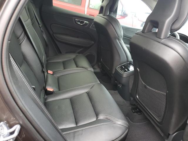Photo 11 from auction – 2018 VOLVO XC60 T6 with VIN LYVA22RL1JB082350