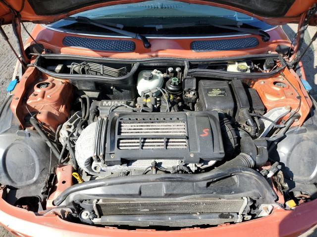 Photo 11 from auction – 2006 MINI COOPER S with VIN WMWRH33536TK56873