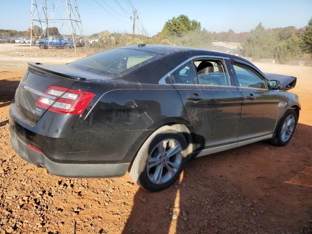 Photo 3 from auction – 2017 FORD TAURUS SEL with VIN 1FAHP2E89HG116430