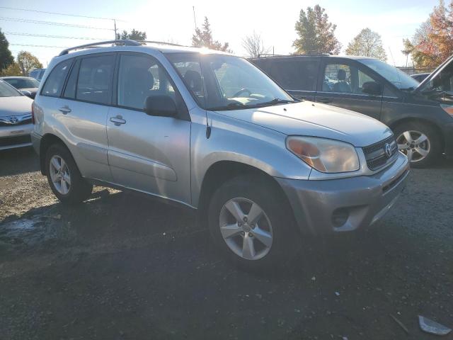Photo 4 from auction – 2005 TOYOTA RAV4 with VIN JTEHD20V156047066