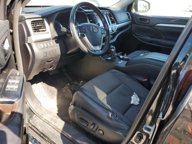 Photo 8 from auction – 2017 TOYOTA HIGHLANDER with VIN 5TDZZRFH3HS199942