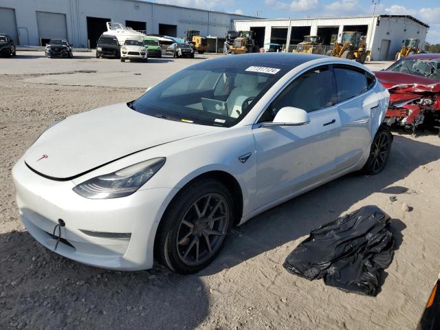 TESLA MODEL 3 2019 with VIN 5YJ3E1EA1KF417797 - Photo from auction