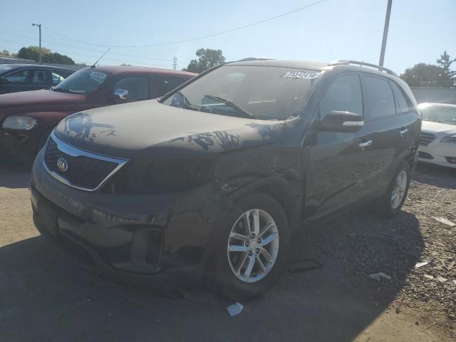 KIA SORENTO LX 2015 with VIN 5XYKT4A63FG644136 - Photo from auction