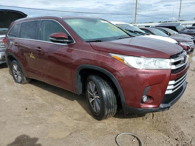 Photo 4 from auction – 2018 TOYOTA HIGHLANDER with VIN 5TDKZRFH9JS286168