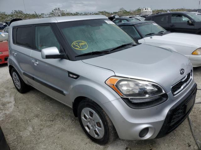 Photo 4 from auction – 2012 KIA SOUL with VIN KNDJT2A5XC7464846
